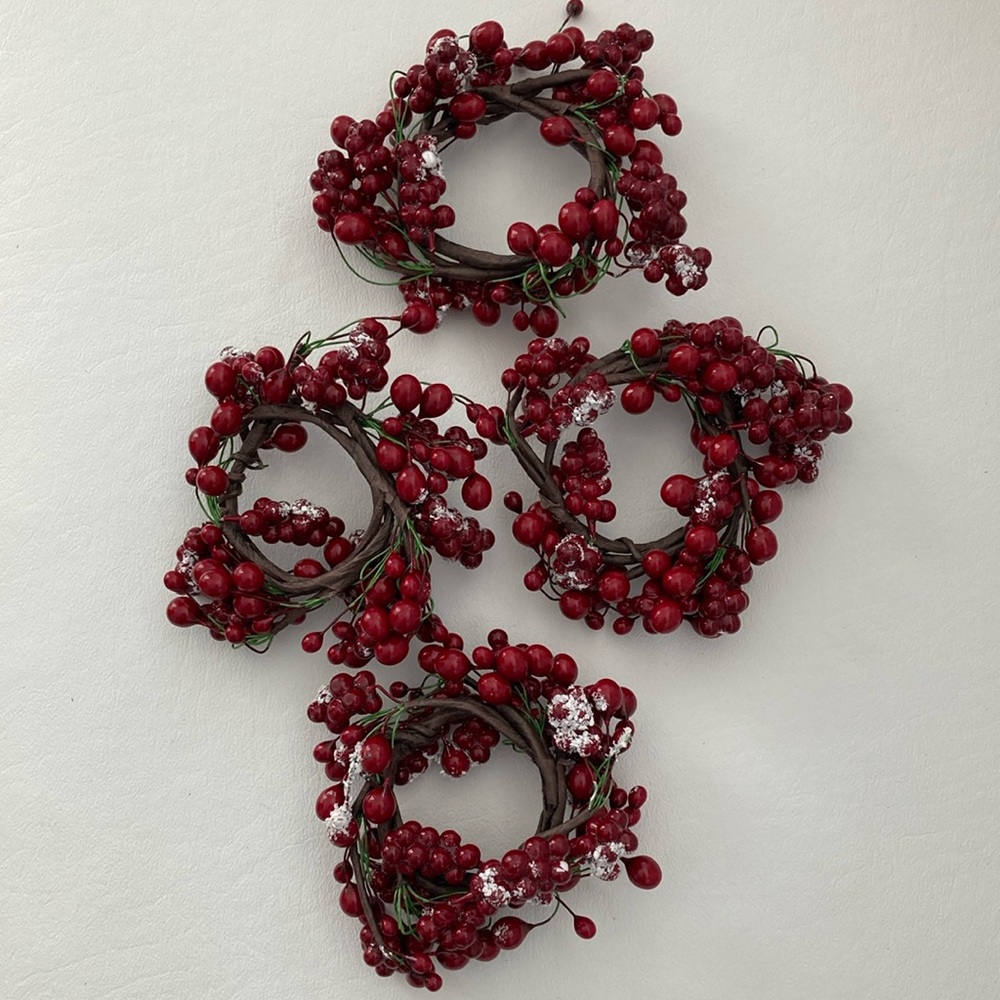 Vintage red berry napkin rings